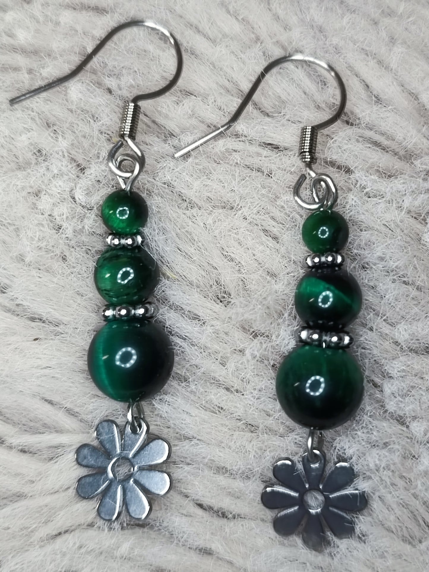 Boucles d'oreilles pendantes ANGÈLE